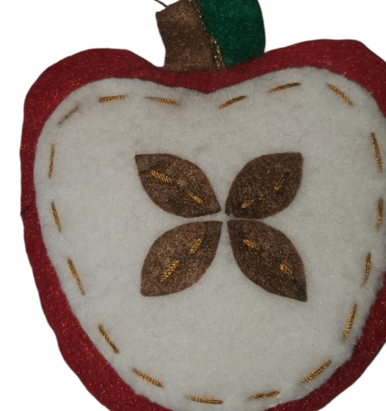Avon felt apple ornament - Picture 2 of 3